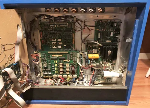 Inside Backbox - System 7