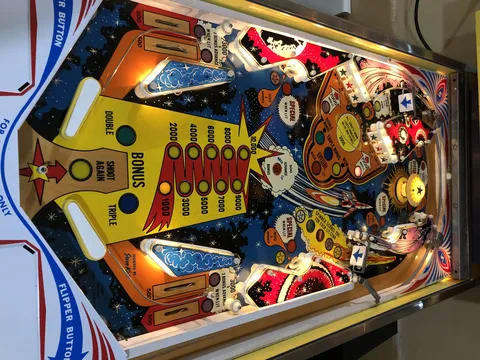 Early Production - Illuminated Playfield*