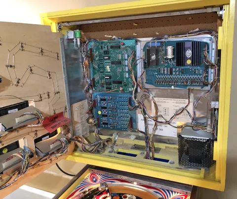 Early Production - Inside Backbox*
