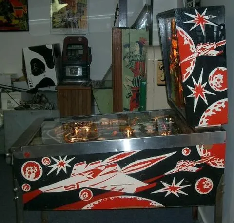 Cabinet - Right