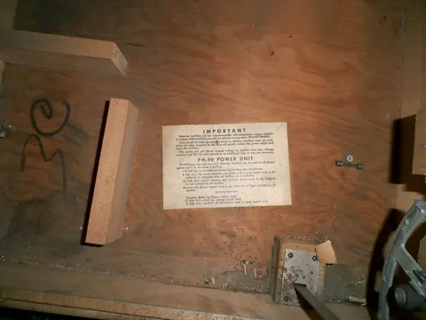 Inside Cabinet - Detail