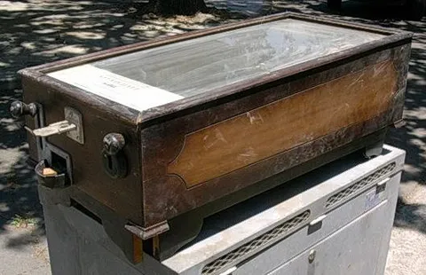 Cabinet - Right*