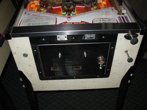 Cabinet - Front