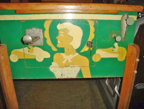 Cabinet - Front