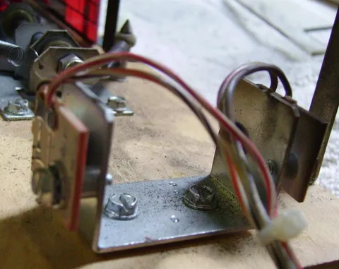 Maximum Travel Optics for Car