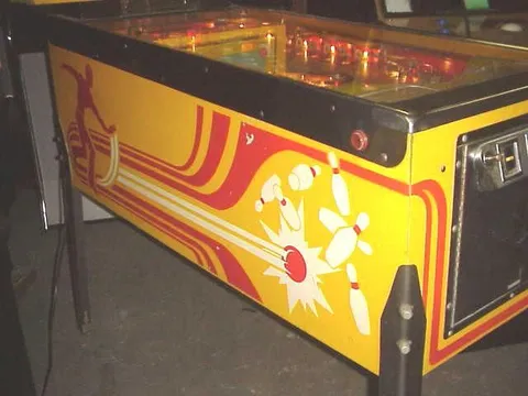 Cabinet - Left