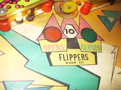 Playfield - Detail