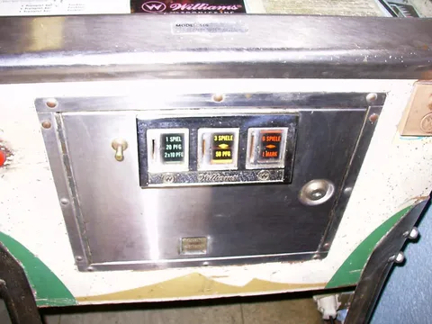 Cabinet - Front, German