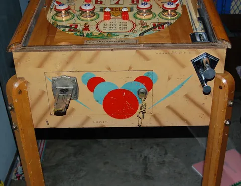 Cabinet - Front