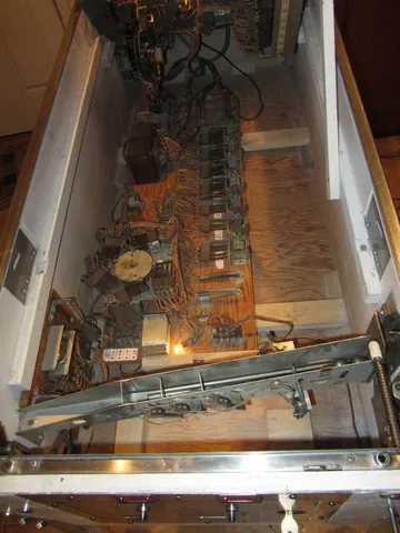 Inside Cabinet
