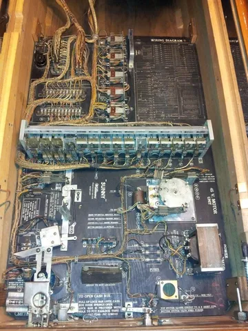 Inside Cabinet