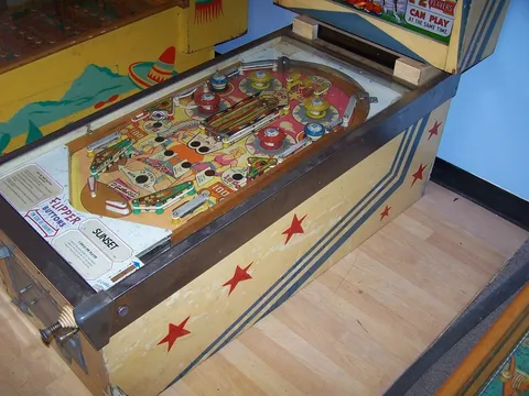 Cabinet - Right