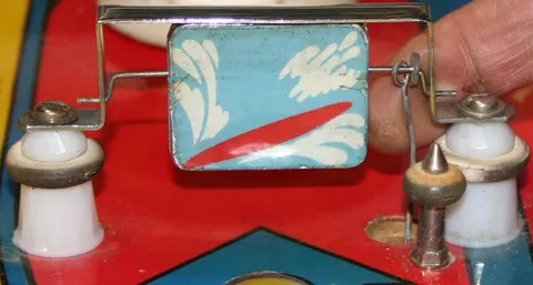 Rollunder Spinner - Front