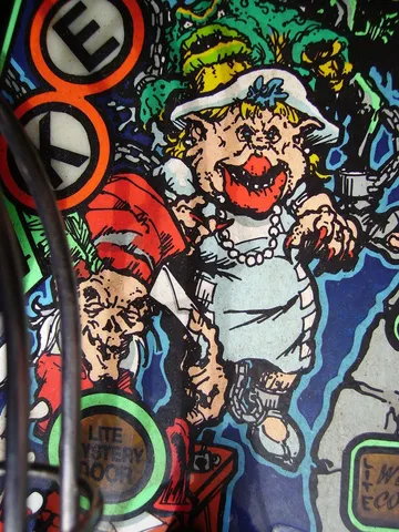 Playfield - Detail