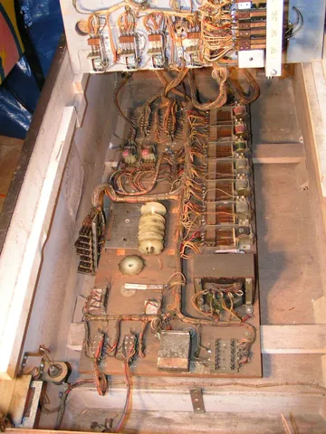 Inside Cabinet