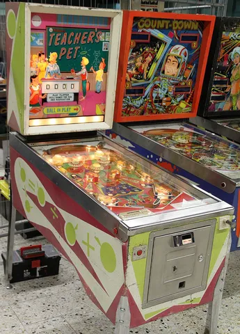 Cabinet - Full View