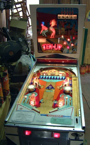 Illuminated Front View*