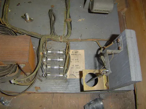 Fuse Block*