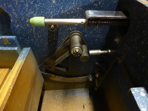 Ball Lift Mechanism