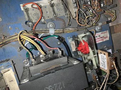Inside Cabinet - 2 Coin Unit*