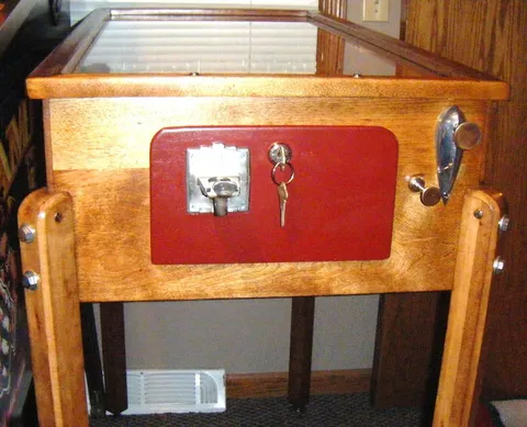 Cabinet - Front