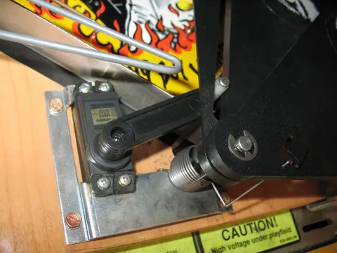 Flipper Blinder Assembly - Detail