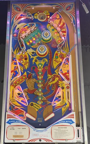 Early Production - Illuminated Playfield*