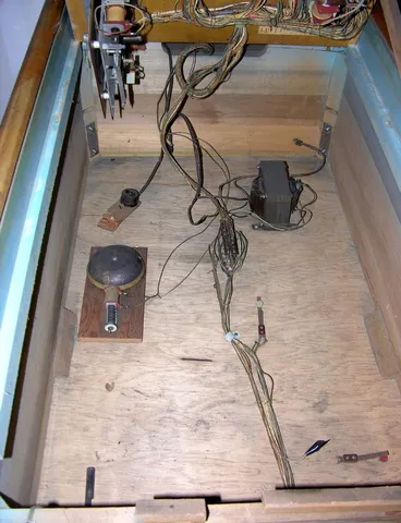 Inside Cabinet*