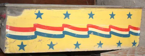 Cabinet - Right