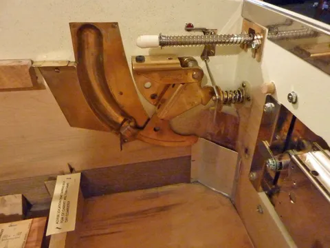 Ball Lift Mechanism