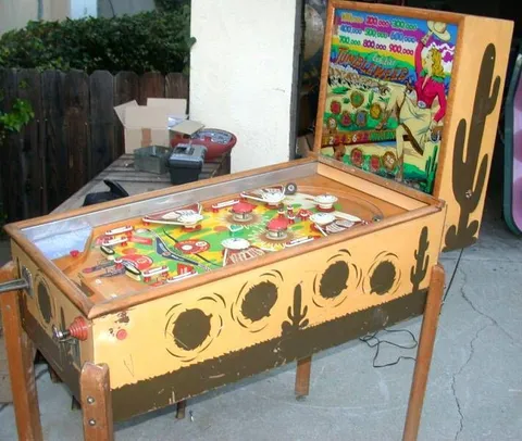 Cabinet - Right