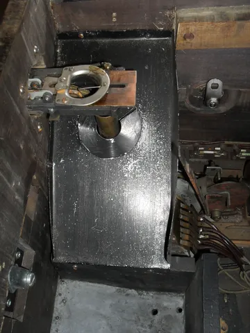 Payout Tube and Overflow Slide*