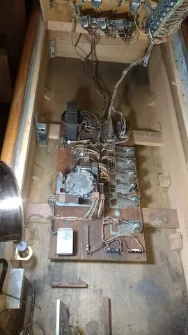 Inside Cabinet
