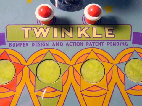 Playfield - Detail