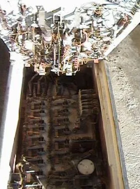 Inside Cabinet