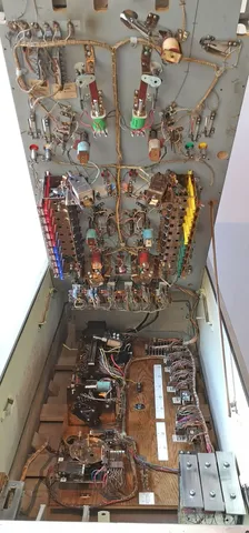 Inside Cabinet