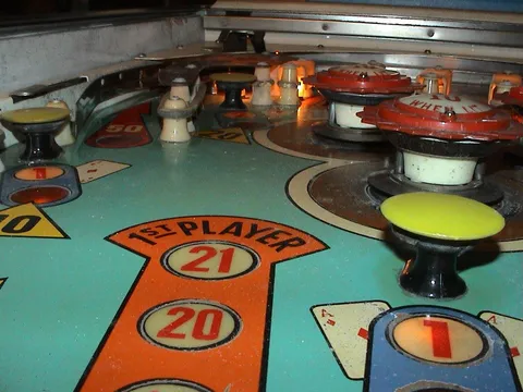 Playfield - Detail