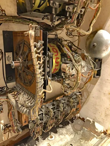 Inside Backbox - Detail*