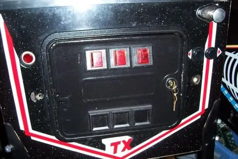Cabinet - Front