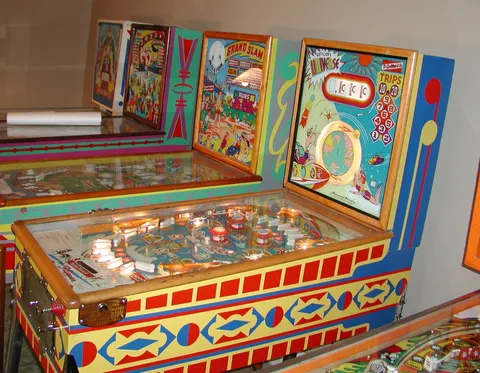 Cabinet - Right