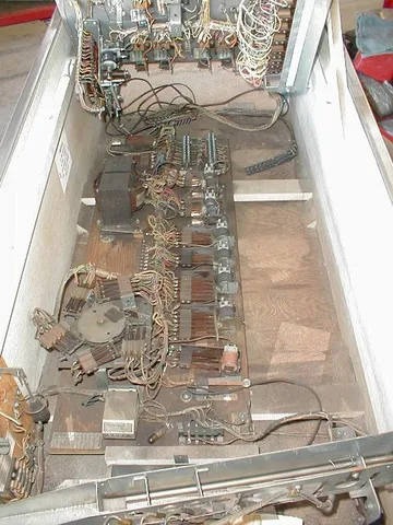 Inside Cabinet