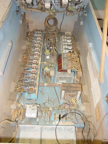 Inside Cabinet*