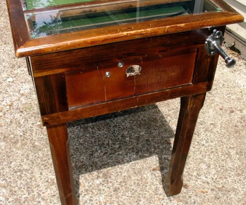 Cabinet - Front