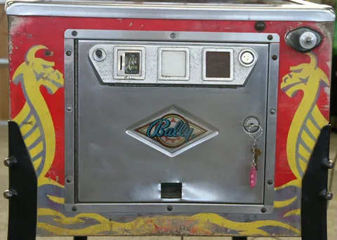 Cabinet - Front
