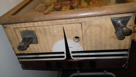 Cabinet - Front