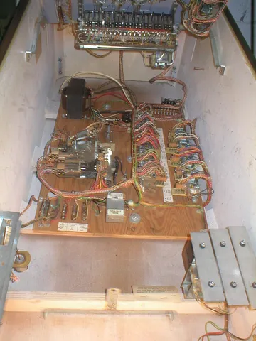 Inside Cabinet