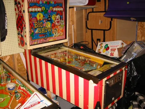 Cabinet - Left