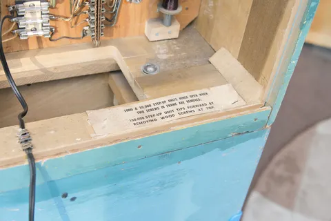 Inside Backbox - Detail - Rolldown Version*