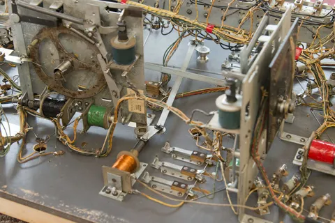 Under Playfield - Detail - Rolldown Version*