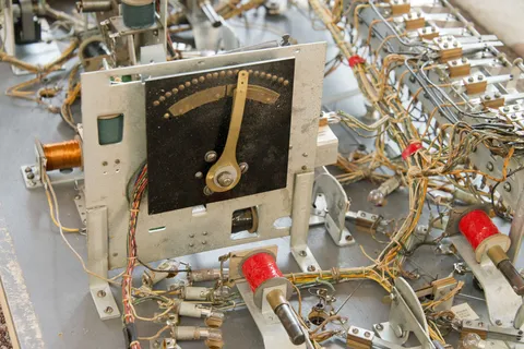 Under Playfield - Detail - Rolldown Version*